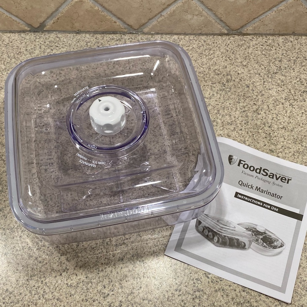 Foodsaver Quick Marinader for freshness